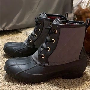 Tommy Hilfiger duck boots
